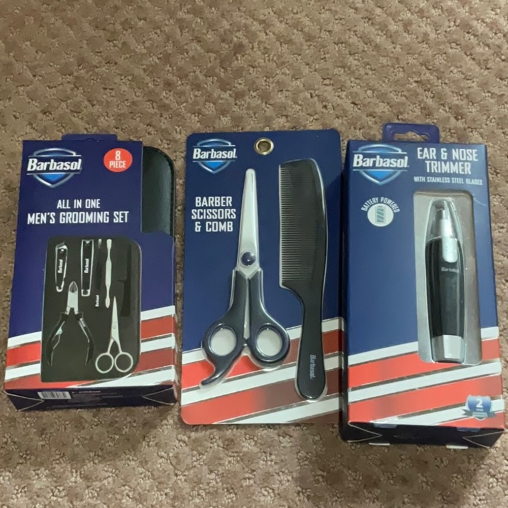 🌸  BARBASOL GROOMING SET, SCISSORS AND COMB AND EAR AND NOSE TRIMMER NWT